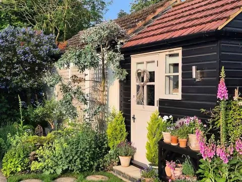 Owl Lodge