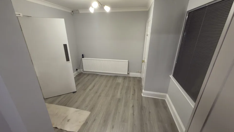 Large 4 bedroom house